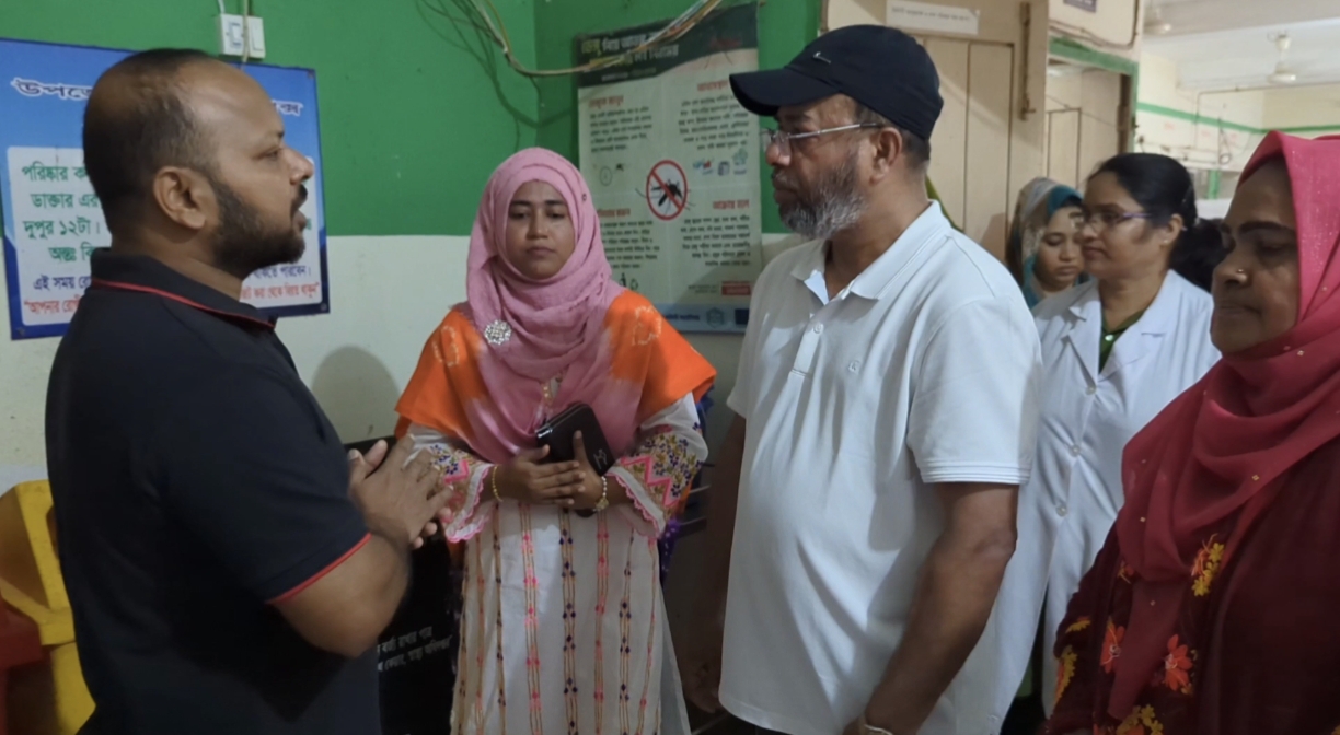 মোংলায় পরিবেশ প্রতিমন্ত্রীর বৃক্ষরোপণ, হাসপাতালে ঝটিকা পরিদর্শন